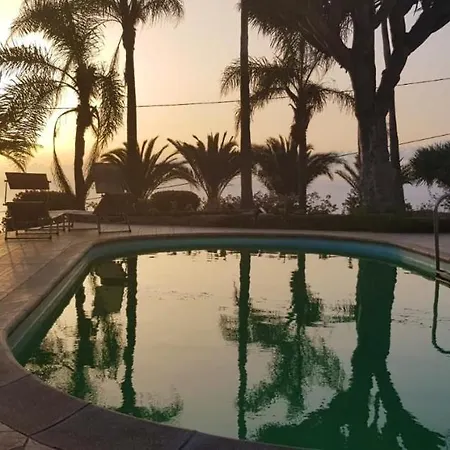 Ferienhaus House With 4 Bedrooms In La Matanza De Acentejo, With Wonderful Mountain View, Private Pool, Enclosed Garden - 500 M From The Beach *